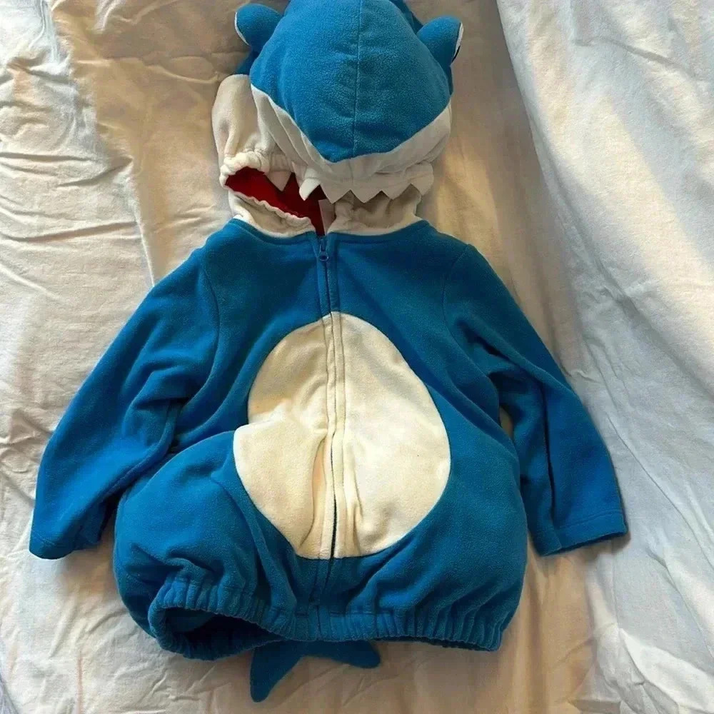 ⭐️ Carter's - Shark Costume. Size 18 months